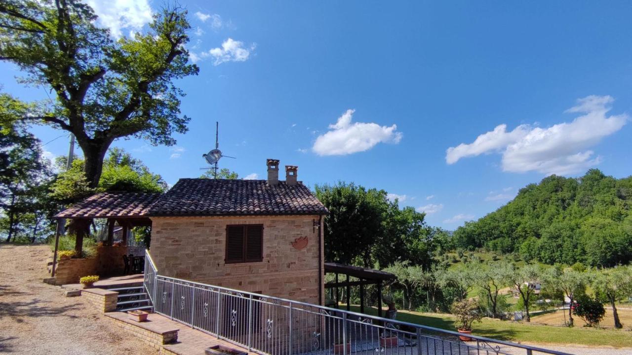 Agriturismo Pascucci Tolentino Buitenkant foto